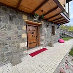 Apartment Bakoglu Konagi