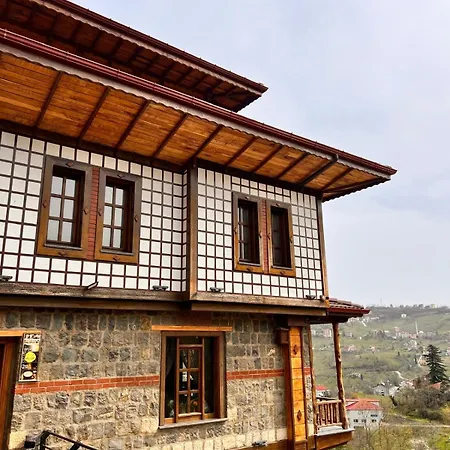 Bakoglu Апартаменти